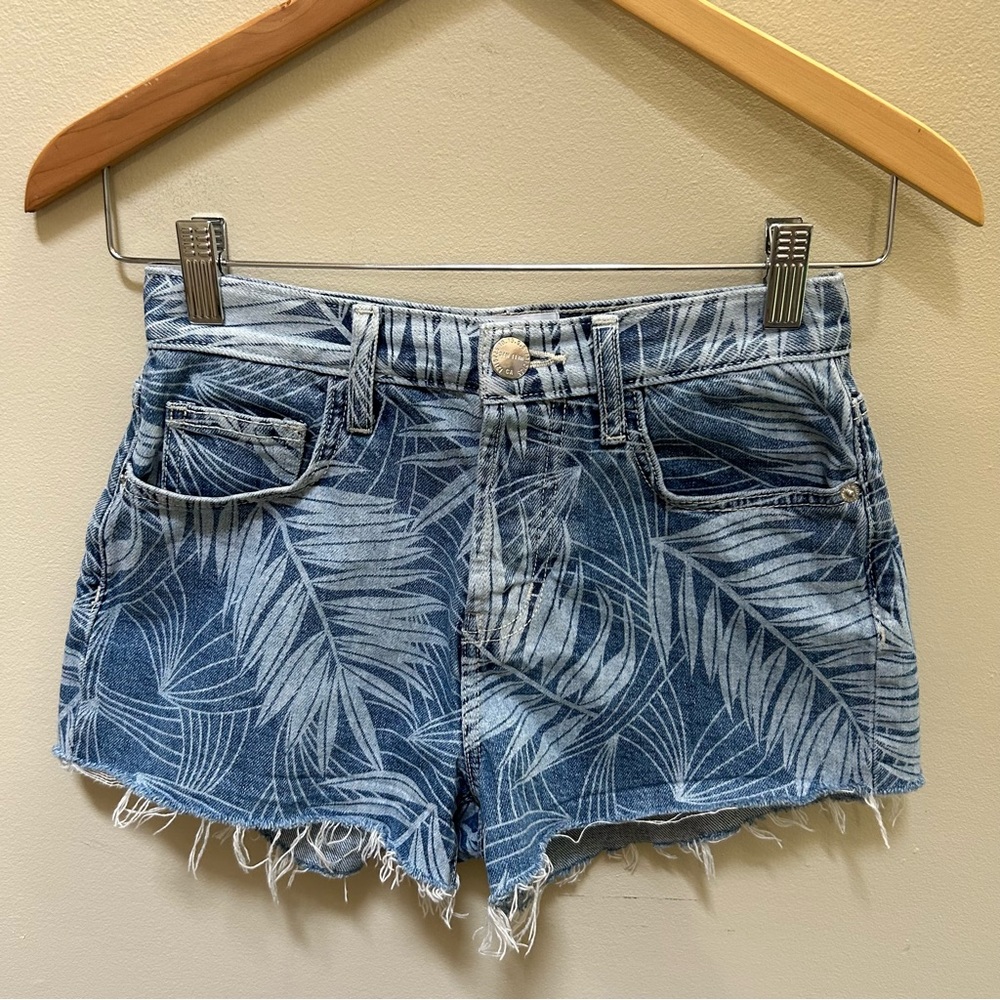 Current Elliott ~High Waist Wily Palm Button Fly Frayed Shorts in size 24